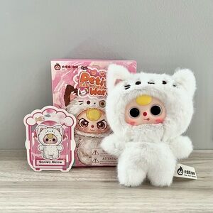 Baby Three Petit Cat Wardrobe Plush Pendant - Snowy Meow